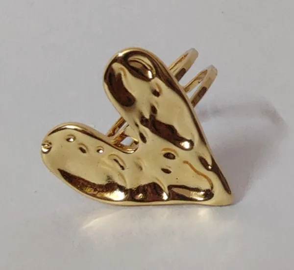 Gold_Hammered_Heart_Ring_For_Women